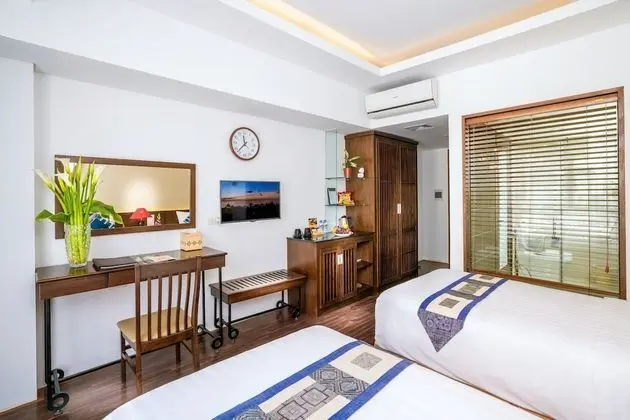 Superior Oda, Şehir Manzaralı