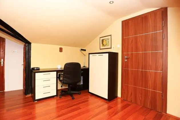 Apart Daire, 2 Yatak Odası, Balkon
