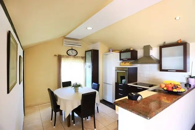 Apart Daire, 2 Yatak Odası, Balkon