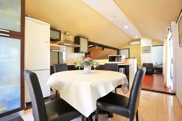 Apart Daire, 2 Yatak Odası, Balkon