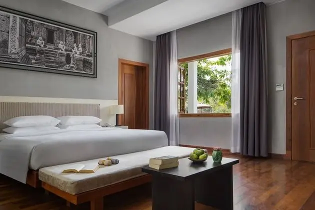 Executive Suite with Private Pool - Free Round Trip Transfer