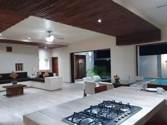 Ev, 4 Yatak Odası, Balkon