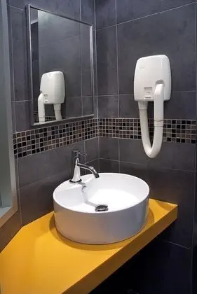 Tek Kişilik Oda