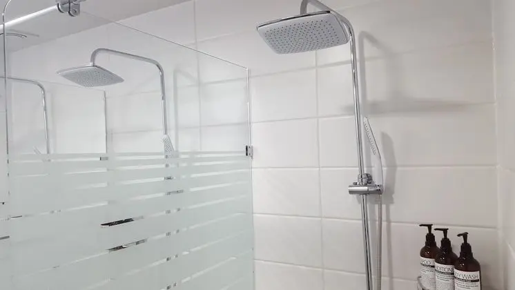 Ortak Ranzalı Oda, Sadece kadınlar için (4 persons)