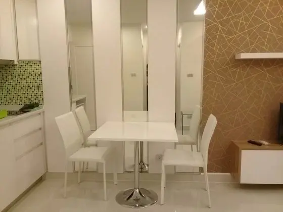 1-Bedroom Apartment