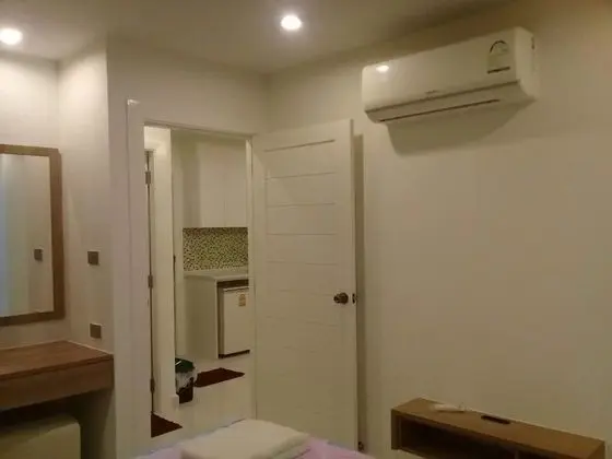 1-Bedroom Apartment