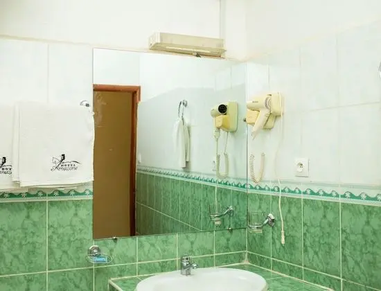 Tek Büyük Yataklı Oda, Deniz Manzaralı