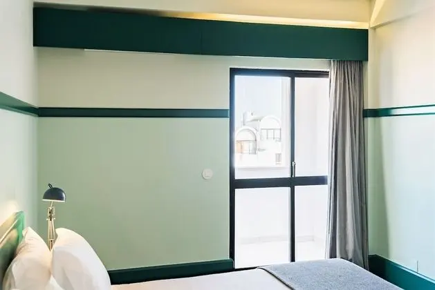 Standard Oda, Balkon (New)