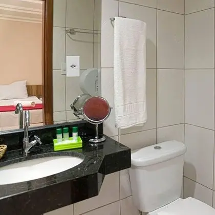 Standard Tek Büyük Yataklı Oda