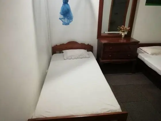 Basic Üç Kişilik Oda