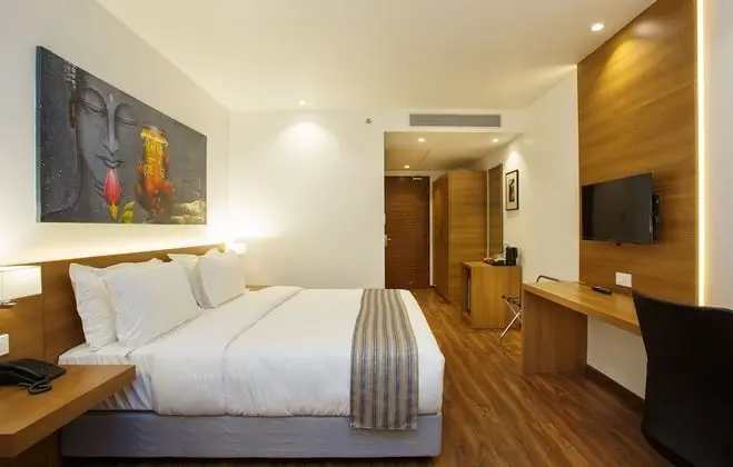Standard Oda, Sigara İçilmez, Şehir Manzaralı