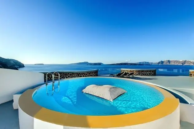 Ambassador villa 3 bedrooms with private pool