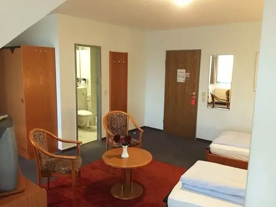 Tek Büyük Yataklı Oda