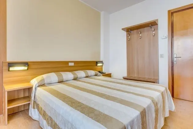 Tek Büyük Yataklı Oda, Balkon