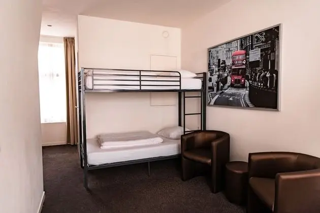 Comfort Dört Kişilik Oda