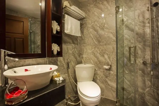 Deluxe Tek Büyük veya İki Ayrı Yataklı Oda
