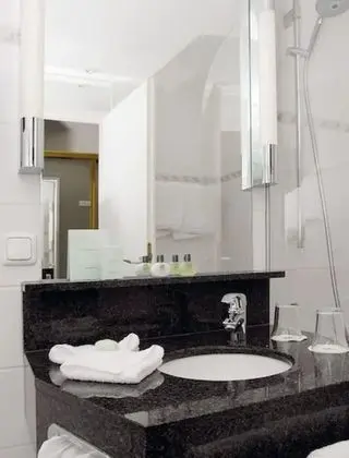 Comfort Tek Büyük Yataklı Oda, Plaj Manzaralı