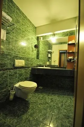 Standard Üç Kişilik Oda, 3 Tek Kişilik Yatak