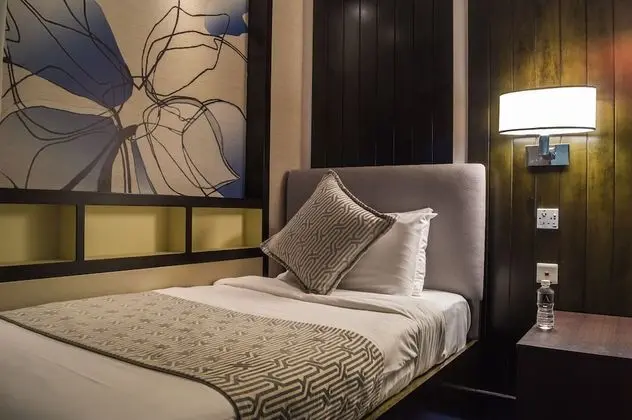 Oda (6 Hours Nap Room + 1 Hour Lounge Use)