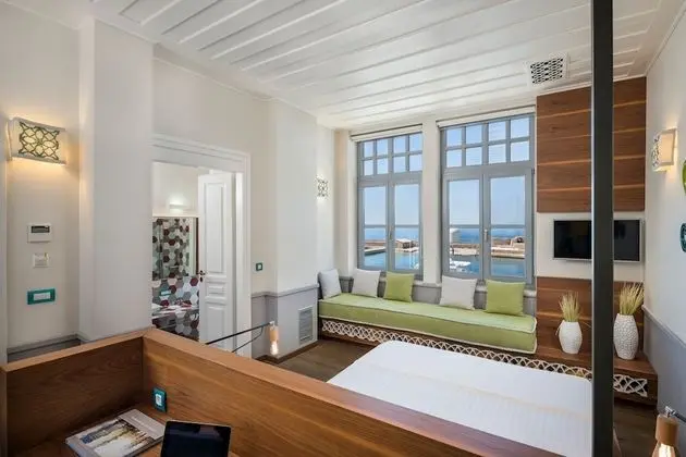 Deluxe Tek Büyük Yataklı Oda, Deniz Manzaralı