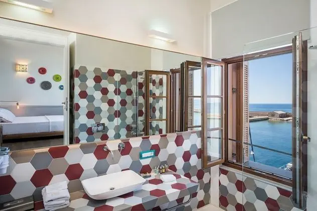 Deluxe Tek Büyük Yataklı Oda, Deniz Manzaralı
