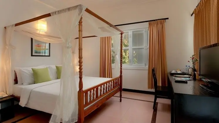 Deluxe Double Balcony- One way pick-up