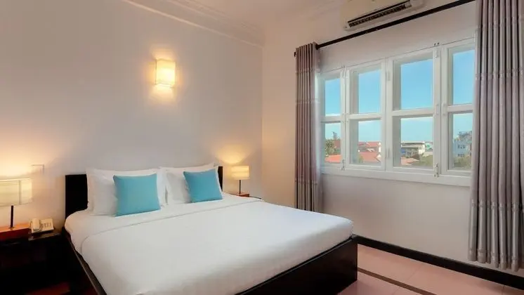 Deluxe Double Room - One way pick-up