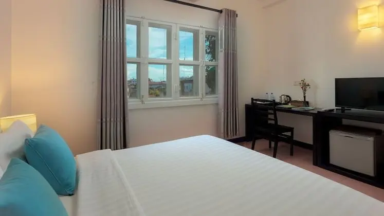 Deluxe Double Room - One way pick-up