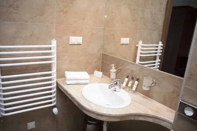 Deluxe Tek Büyük veya İki Ayrı Yataklı Oda