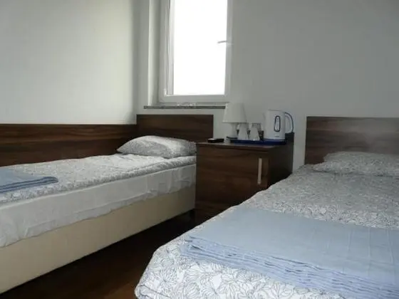 Economy Tek Büyük Yataklı Oda (8)