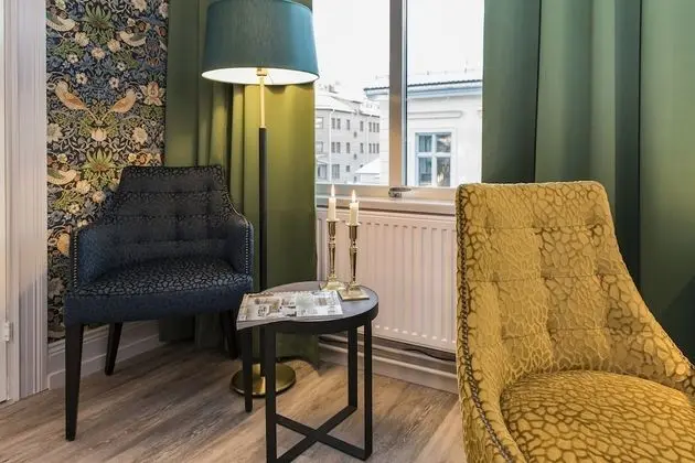 Classic Tek Büyük Yataklı Oda