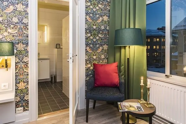 Classic Tek Büyük Yataklı Oda