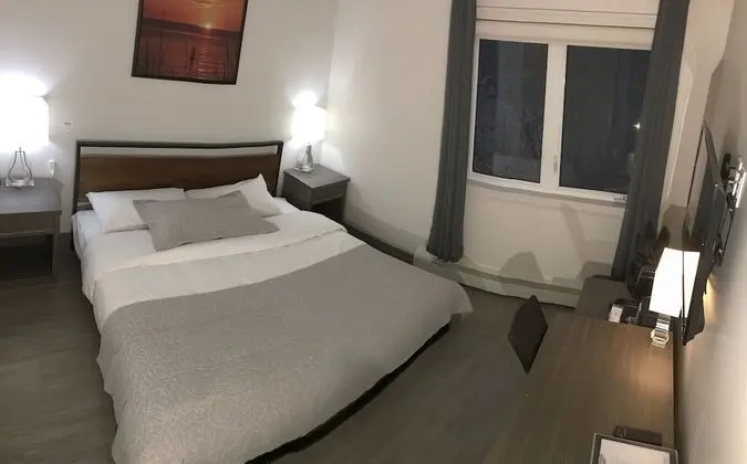 Standard Oda, 1 En Büyük (King) Boy Yatak