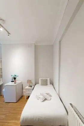 Basic Tek Kişilik Oda