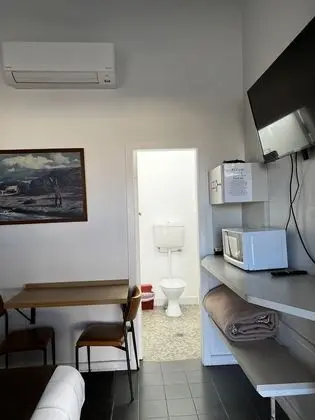 Classic Tek Büyük Yataklı Oda