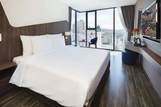 Deluxe Tek Büyük veya İki Ayrı Yataklı Oda, Şehir Manzaralı