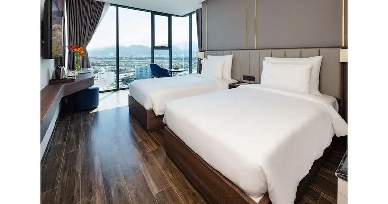 Deluxe Tek Büyük veya İki Ayrı Yataklı Oda, Şehir Manzaralı