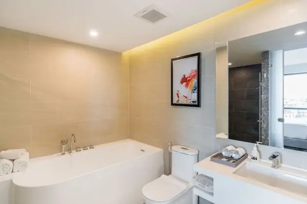 Grand Deluxe Room
