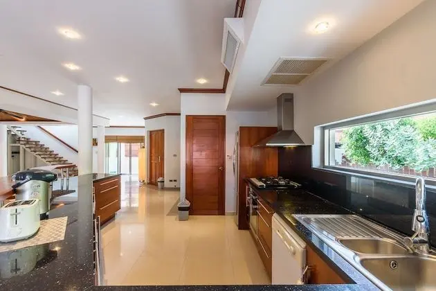 Villa, 5 Yatak Odası, Sigara İçilmez, Mutfak