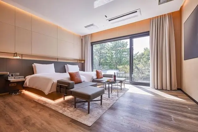 Hill (New Wing) - Deluxe Twin Room