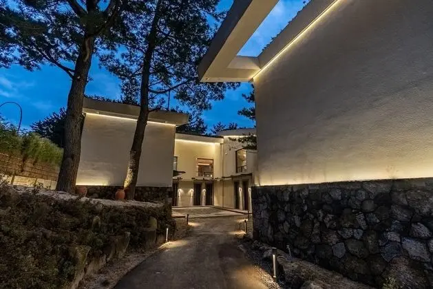Hill (New Wing) - Family Deluxe Room