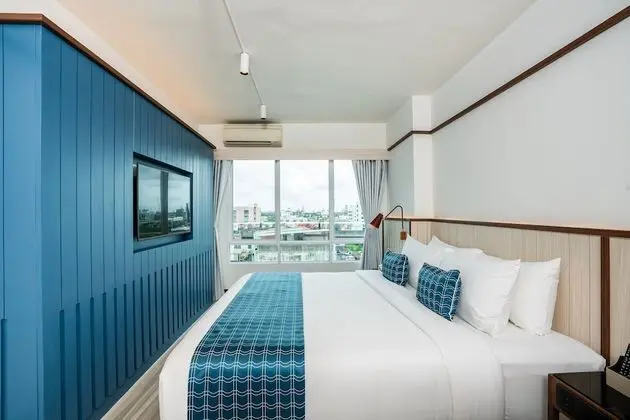 Grand Corner Suite