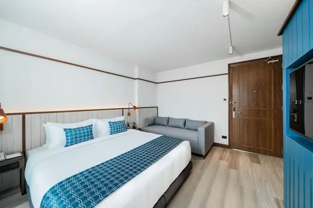 Grand Deluxe Room