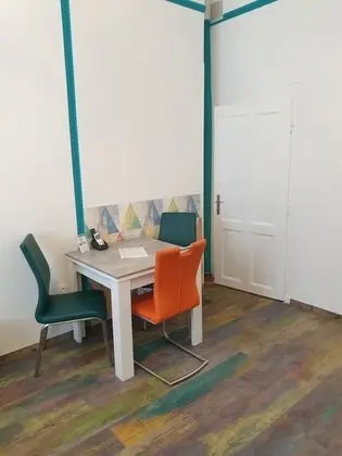 Stüdyo (Large Studio)