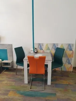 Stüdyo (Large Studio)