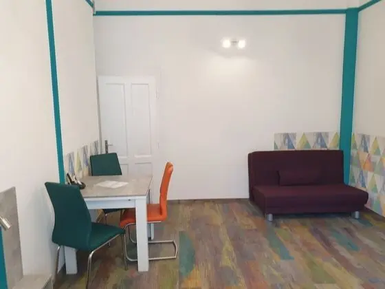 Stüdyo (Large Studio)