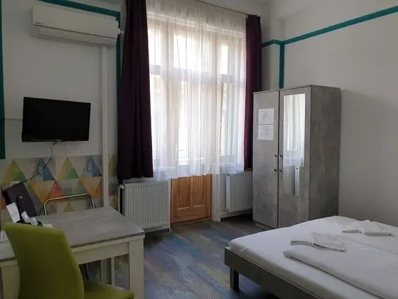 Stüdyo (Medium Studio)