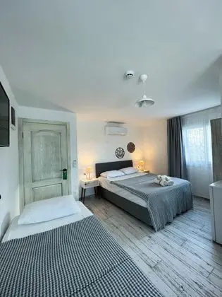 3 Kişilik Oda, Havuz Manzaralı, Havuz Bağlantılı