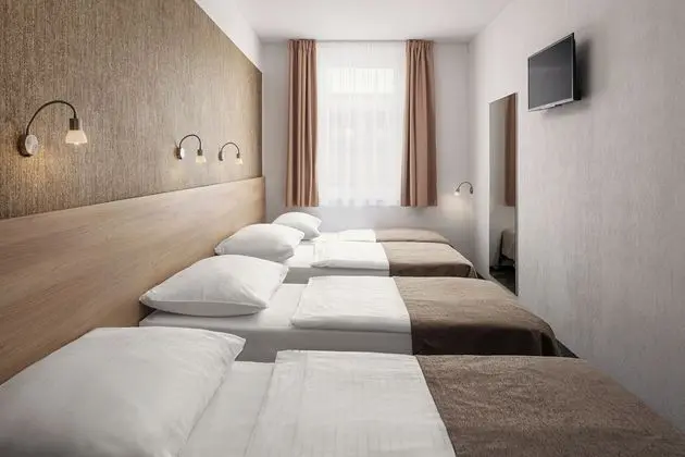 Standard Dört Kişilik Oda (Triple with Extra bed)