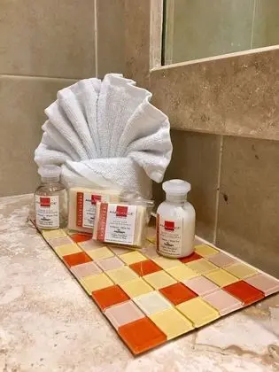 Luxury Tek Büyük Yataklı Oda